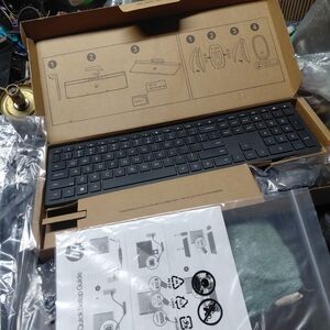 HP Black Slim USB Keyboard with Numeric Keypad